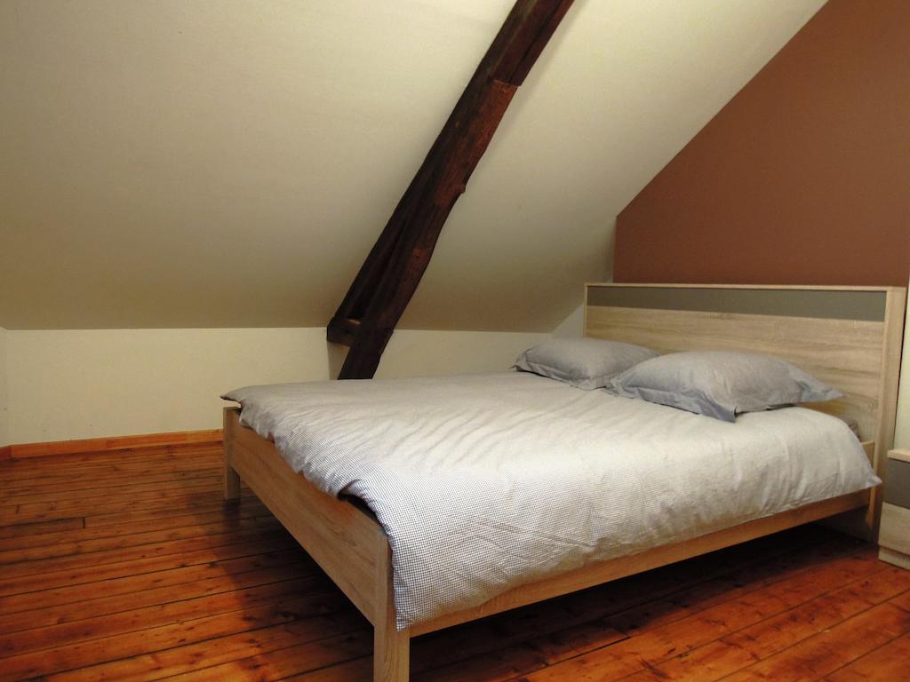 Appart'Hotel De La Tour Троа Екстериор снимка