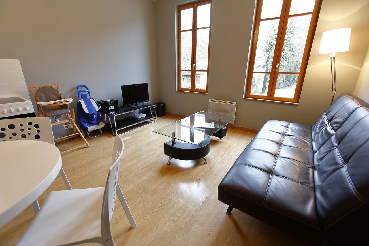 Appart'Hotel De La Tour Троа Екстериор снимка